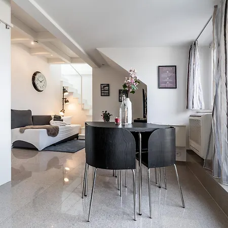 Wohnen Auf Zeit - Innenstadt-appartements Apartment *